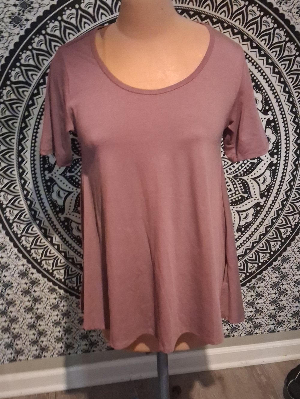 LuLaRoe Dusty Rose Scoop Neck Short Sleeve Tunic